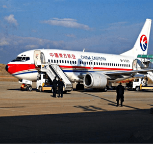 白山长白山航空托运航空快运业稳步发展的原因是什么？